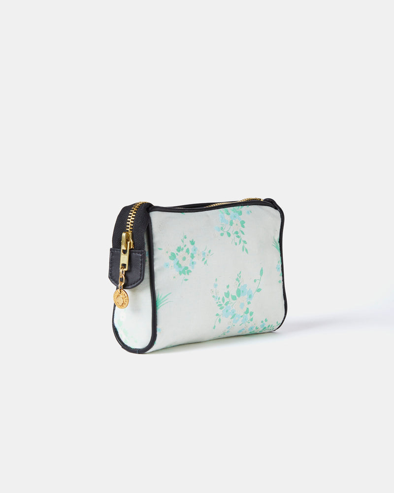 Florencia Pouch