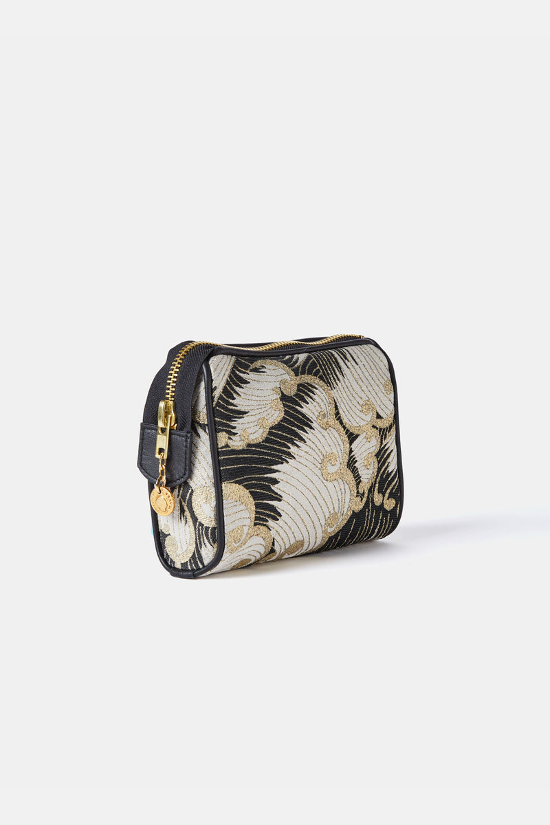 Florencia Pouch