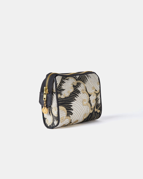 Florencia Pouch