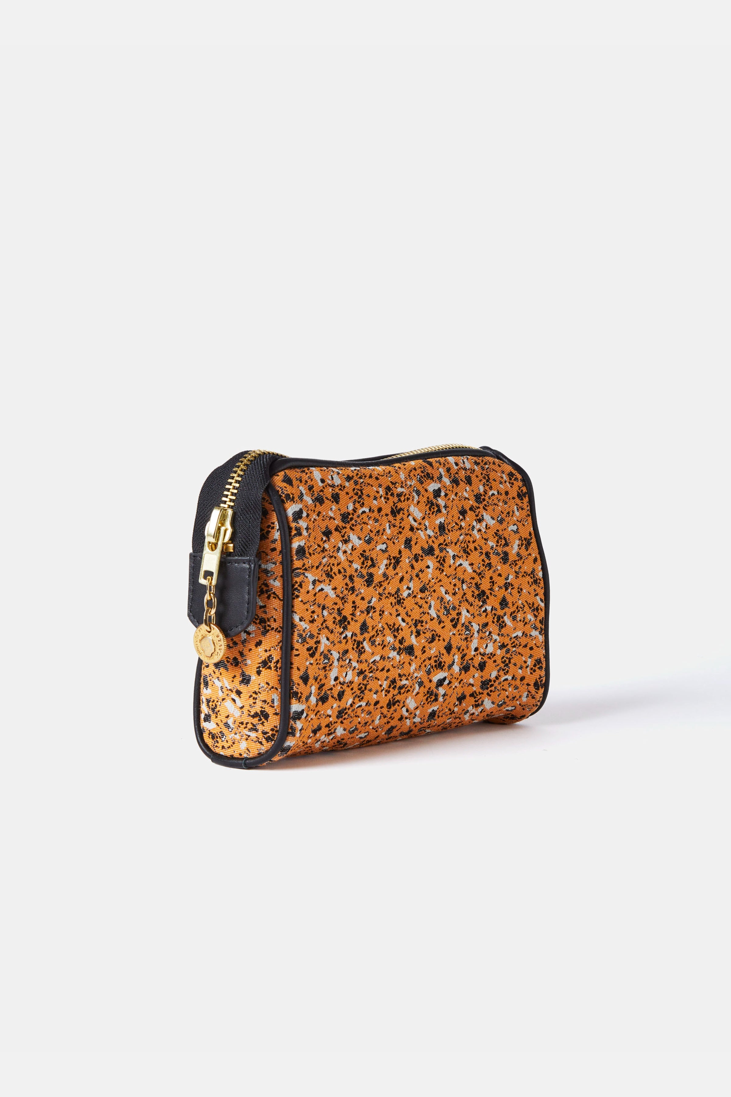 Florencia Pouch