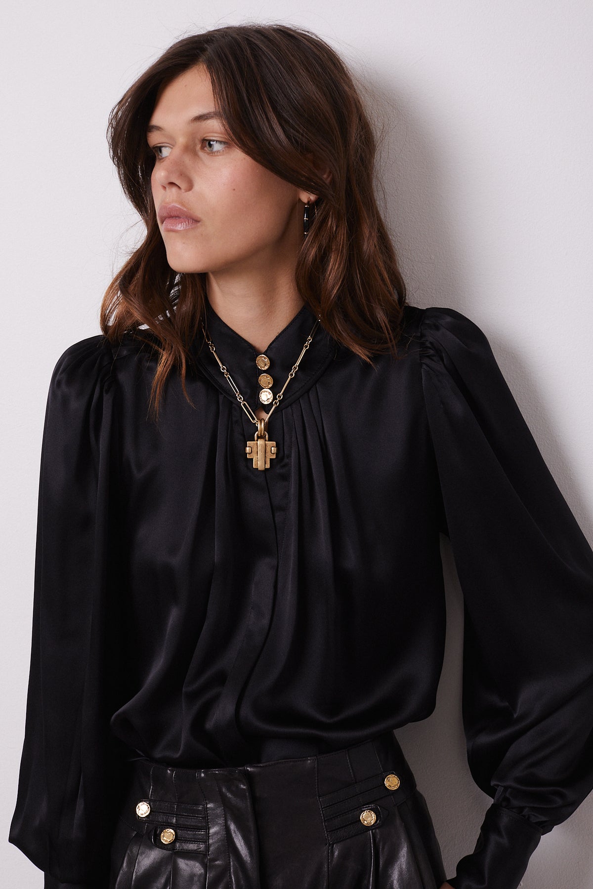 Alain Cross Necklace – Maison Mayle
