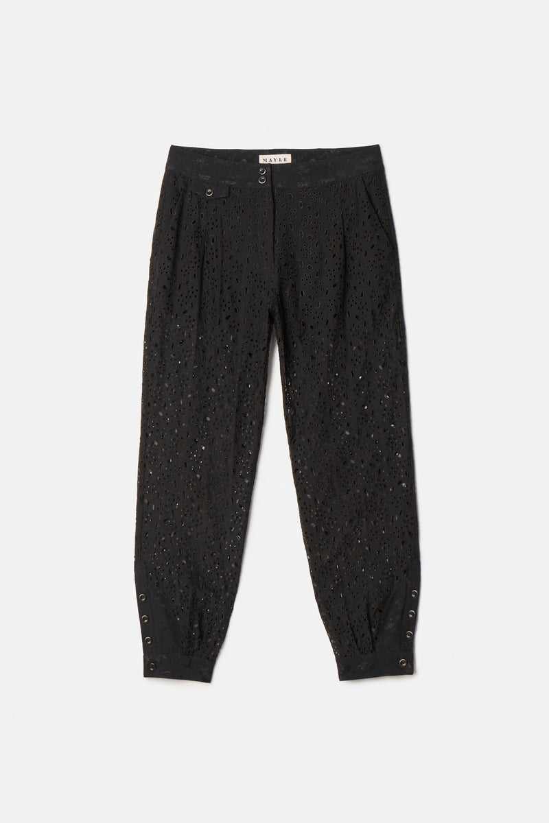 Gaucha Eyelet Pant