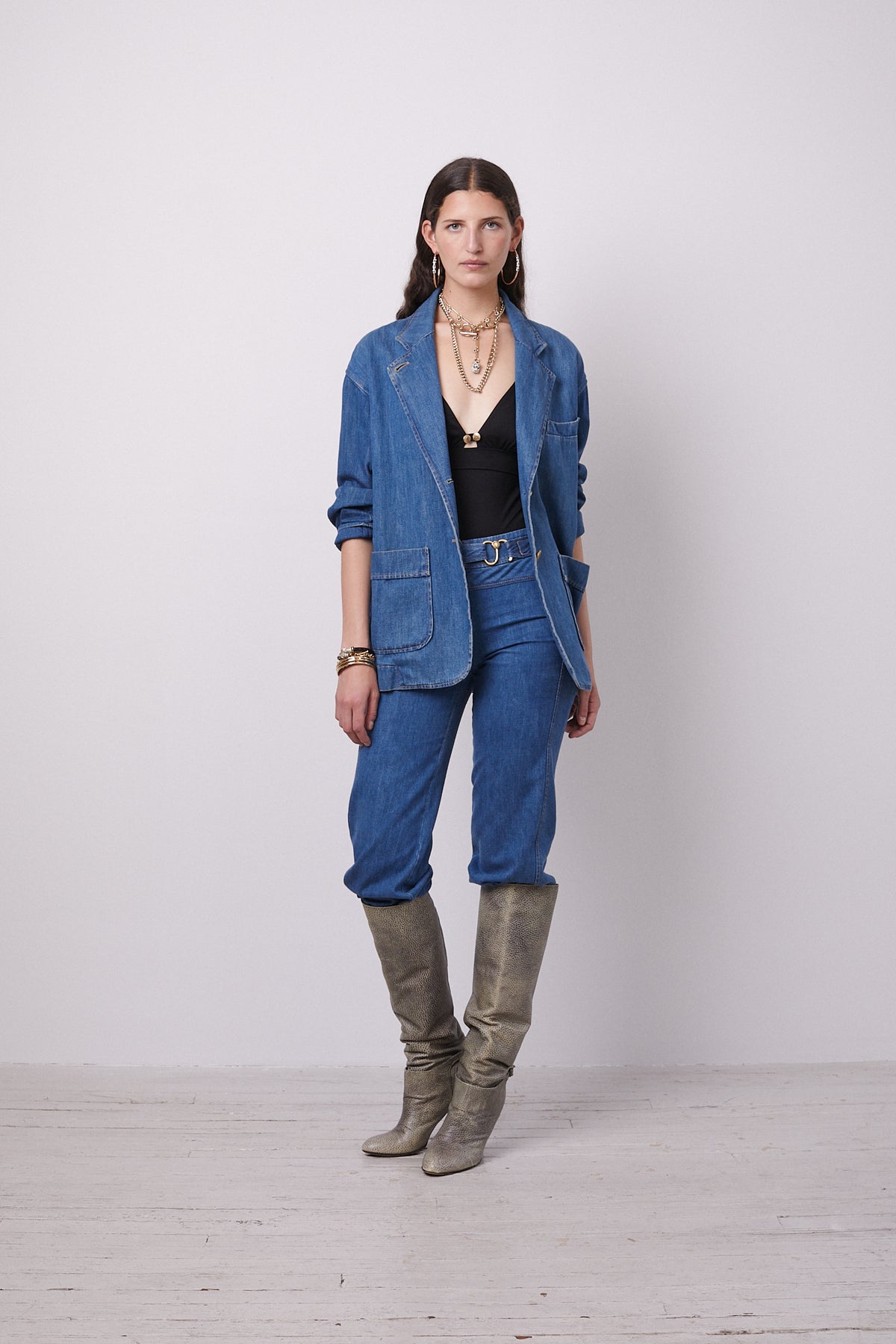 LOOK_12_JUNE_2025_2579_1200x.