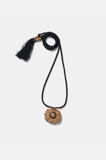 Cache-Cache Locket