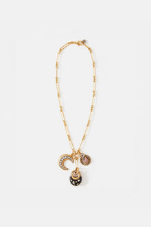 Niki Trinity Necklace